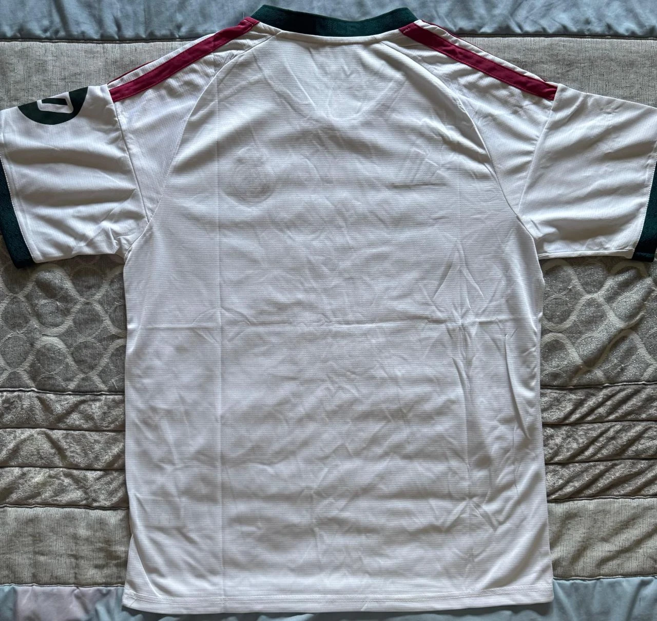 Real Madrid Jersey 26/27 | Home Kit | Size L – photo 9